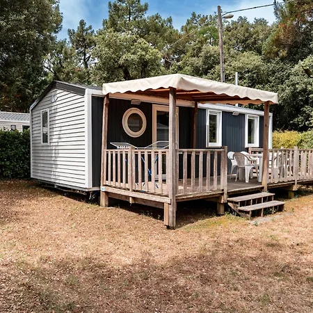 Oleron St-tro'park Κάμπινγκ *